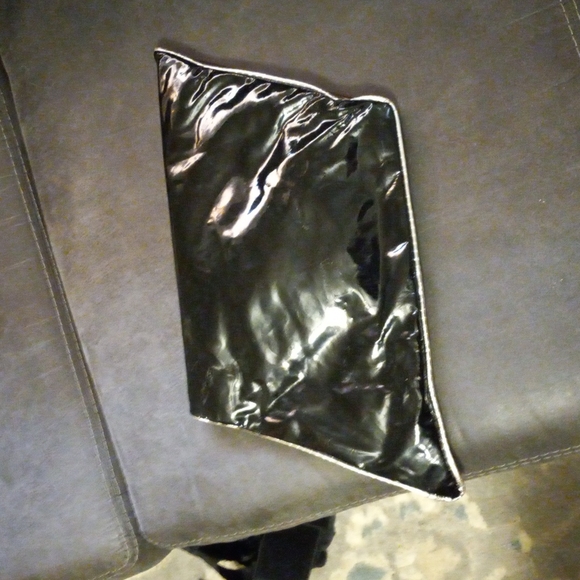 Large leather clutch bag - Picture 2 of 8